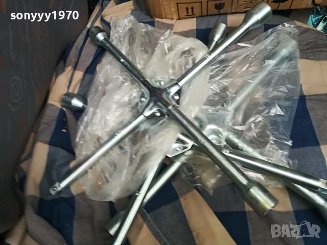 КЛЮЧ ЗА ГУМИ КРЪСТАЧКА-17/19/21 и 1/2 НОВ ЯК 3108221526, снимка 8 - Аксесоари и консумативи - 37857591