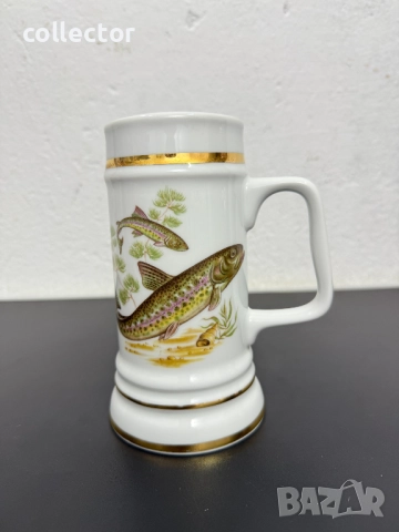 Порцеланова халба с рибарски мотиви / пастърва. №7591