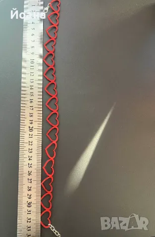 Червено чоукър колие със изрязани сърца, снимка 3 - Колиета, медальони, синджири - 49144480