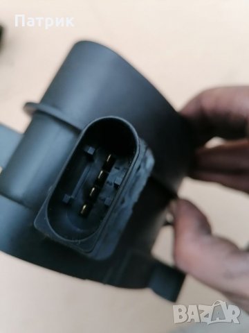 Дебитомер BMW БМВ Е46 Е87 Е90 Е91 Е92 Е93 Е60 Е61 Е65 Е66 Е83 Е70 Е71 Е72 Е53, снимка 5 - Части - 35280893