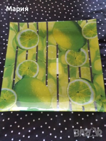 Плато за сервиране