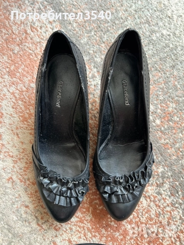 Дамски черни обувки на ток, снимка 2 - Дамски обувки на ток - 51681350