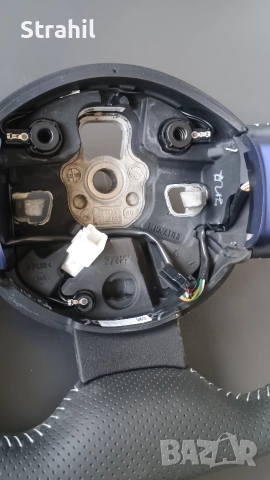 Оригинален волан за Renault Twingo III 484006127R, снимка 8 - Части - 52878501