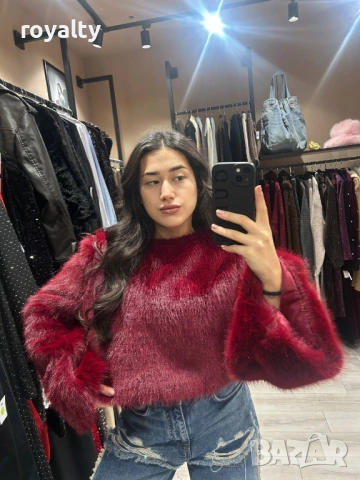 Червена Дамска Блуза 