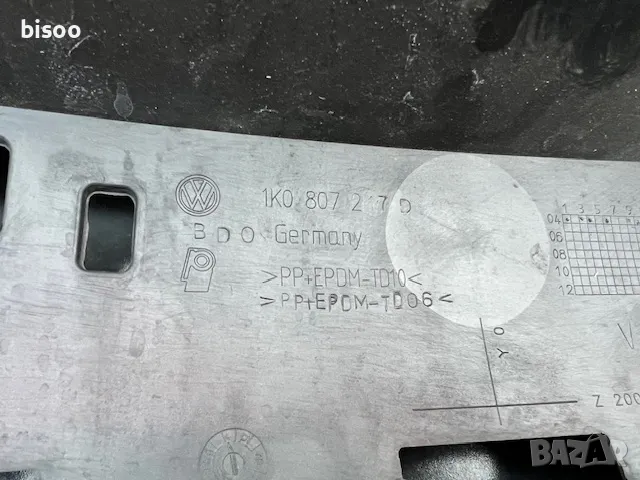 ОРИГИНАЛНА ПРЕДНА броня за VW Golf 5 GTI, снимка 6 - Части - 48356002