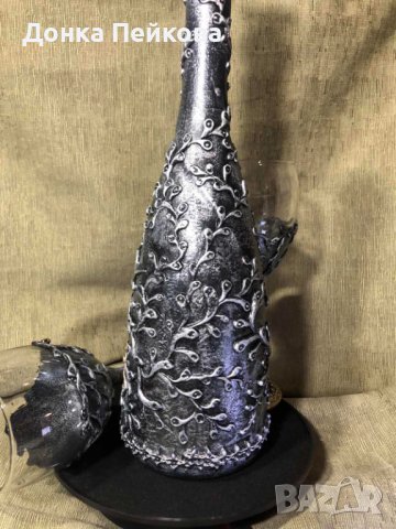 Ръчно изработен сервиз от 3 части бутилка и две чаши, снимка 5 - Декорация за дома - 38506038