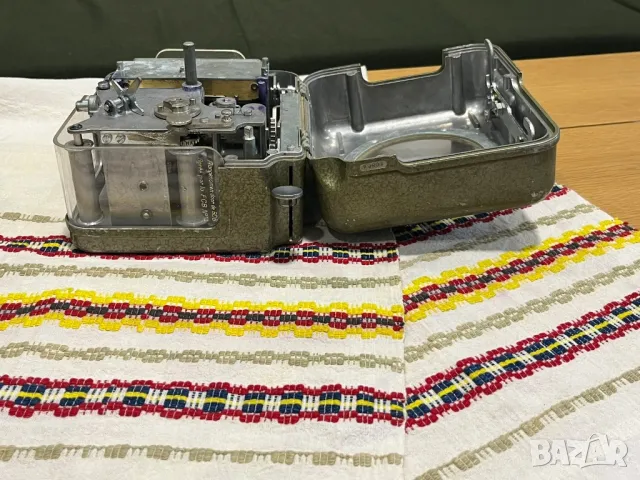 Стар часовник за състезателни гълъби., снимка 13 - Антикварни и старинни предмети - 48979574