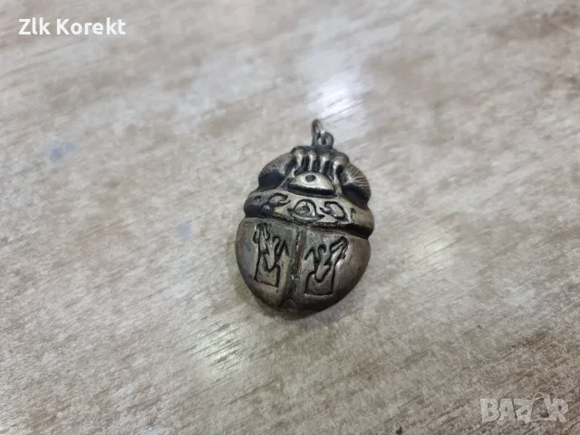 Сребърен медальон египетски скарабей, снимка 4 - Колиета, медальони, синджири - 55836194