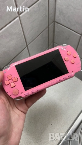 Modded Sony PSP 1000 P!nk Edition 64GB 75+ Games, снимка 3 - PlayStation конзоли - 53905642