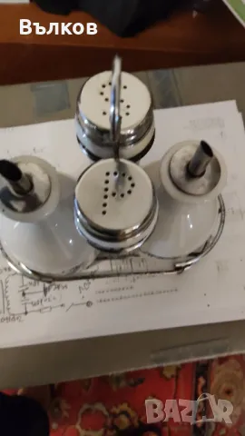 Порцеланов стар комплект за олио,оцет,пипер и сол, снимка 2 - Други - 48105690