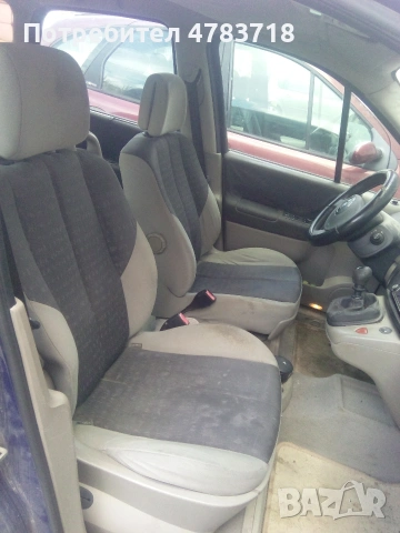 Рено Меган Сценик 2003 2.0.16v139кс, снимка 10 - Автомобили и джипове - 54044899