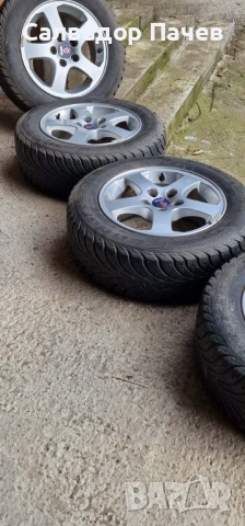 Зимни гуми195/65/R15 с аломиниеви джанти, снимка 4 - Гуми и джанти - 52977715