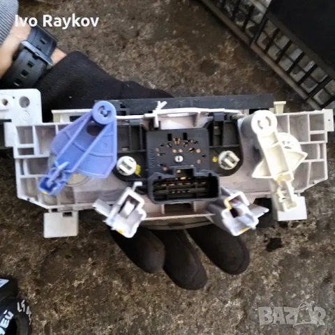 Панел , климатик за Dacia Stepway , снимка 2 - Части - 47500263