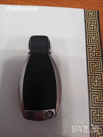 оригинален ключ за мерцедес, снимка 3 - Части - 53190779