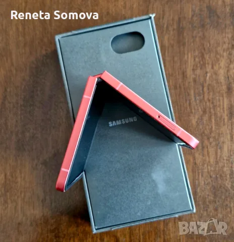 Samsung Z Flip 7 coral red, снимка 5 - Samsung - 55842696