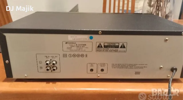 Продавам двукасетен рверсен касетен дек SANSUI D-X117WR, снимка 3 - Декове - 55789936
