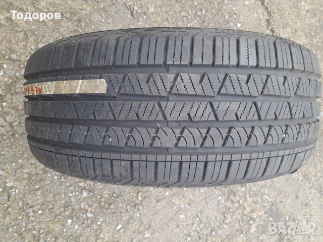 Продава една гума 235 50 18 цола,Континентал,всесезонна