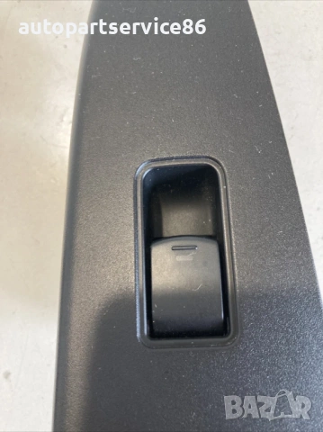 Бутон за електрическо стъкло за задна дясна врата за Subaru Outback 2.0D (2010) , снимка 2 - Части - 54229250