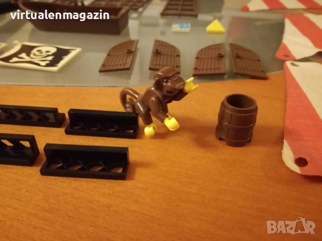Основа и части за кораб Лего пирати 6285 - Black Seas Barracuda - Lego Pirates, снимка 8 - Колекции - 38619796