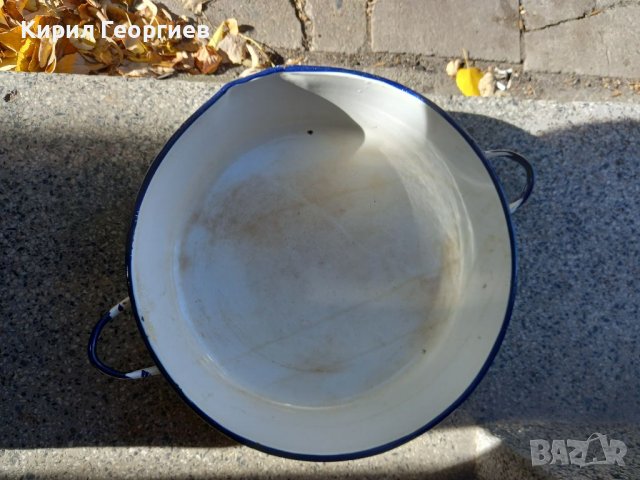 Стара емайлирана тава 