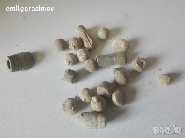 Стари оловни сачми и лот картички СССР.