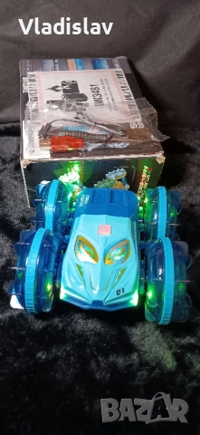 Амфибийна кола с дистанционно управление с LED светлина, 4WD водоустойчива, снимка 3 - Коли, камиони, мотори, писти - 52435284