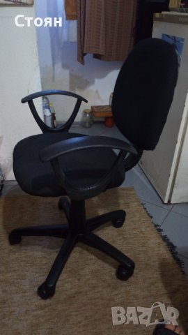 Офис стол в отлично състояние, снимка 3 - Столове - 37769827