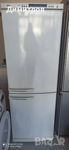 Продавам хладилник с фризер Bosch