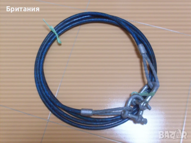 Буксирно въже със скоби за теглене на автомобили и бусове.