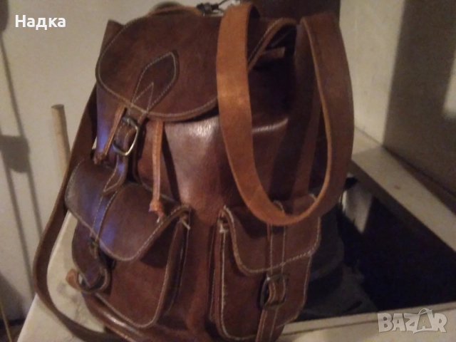 Винтидж раница от естествена 100%телешка кожа в кафяво, снимка 2 - Раници - 52817941