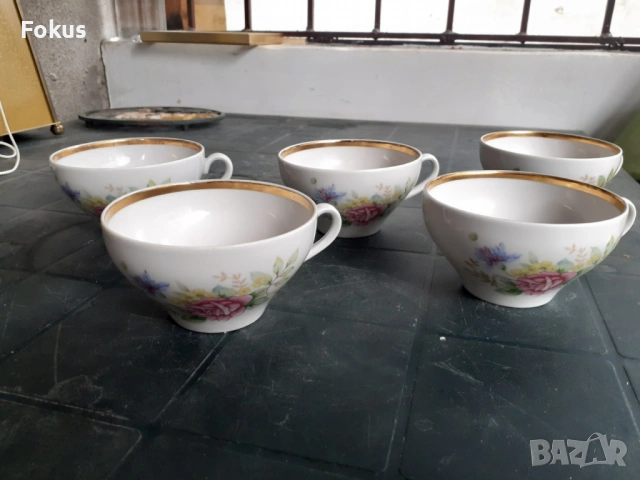 Дулево - съветски порцелан 5 чаши златен кант и роза