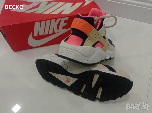 Nike Air Huarache , снимка 6 - Маратонки - 48000196