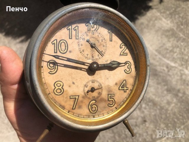 стар часовник - будилник "JUNGHANS", снимка 4 - Антикварни и старинни предмети - 42559631