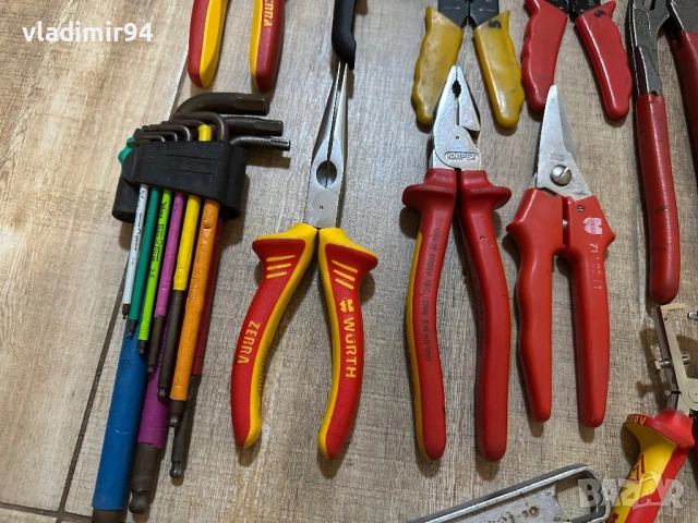 Knipex куфар с инструменти, снимка 5 - Куфари с инструменти - 53240120