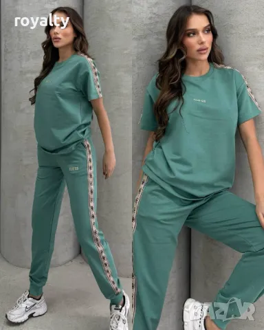 Guess дамски комплекти Различни цветове , снимка 2 - Комплекти - 49697805