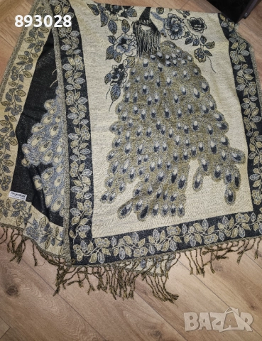 Прекрасен дамски шал , снимка 2 - Шалове - 52950161