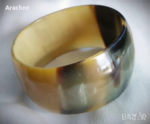 Широка гривна от рог на американски бизон-buffalo horn, снимка 3 - Гривни - 49974215