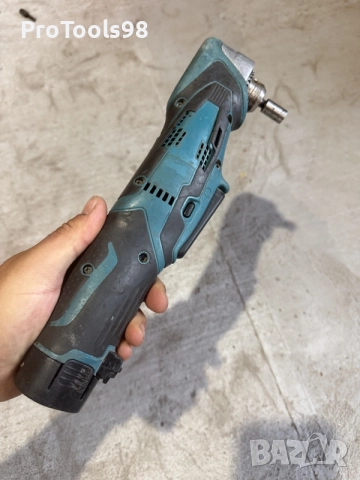 Makita 12V ъглова дрелка с батерия, снимка 4 - Други инструменти - 56154709