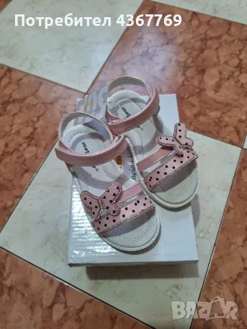 Детски сандали , снимка 3 - Детски сандали и чехли - 49808695