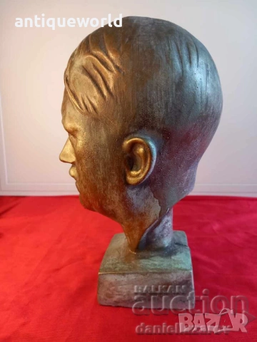 Бюст АДОЛФ ХИТЛЕР Статутка, Фигура, снимка 3 - Антикварни и старинни предмети - 54316044