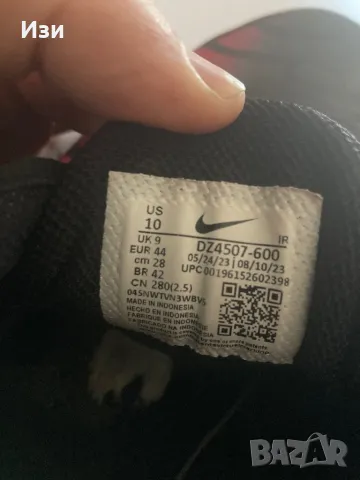 Маратонки Nike Air Max Plus, снимка 6 - Маратонки - 49095309