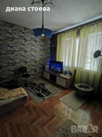ПРОДАВАМ къща велики преслав, снимка 11 - Етаж от къща - 50871375