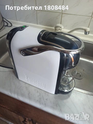 Кафе машина Биалети за капсули. Машината е нова правени са няколко кафета с нея ,подарък 30 капсули , снимка 4 - Кафемашини - 50816863