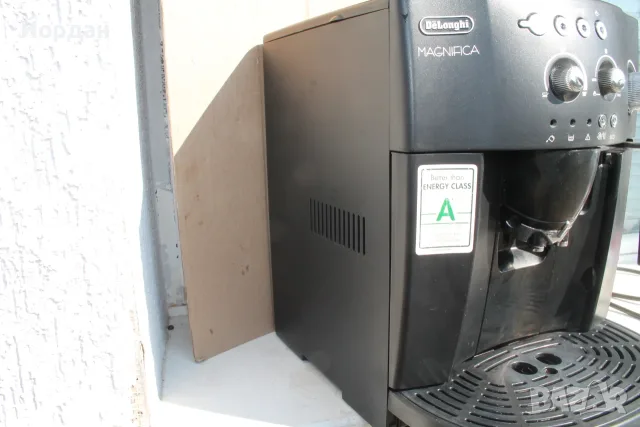 Кафемашина ''Delonghi Magnifica'', снимка 6 - Кафемашини - 56226262