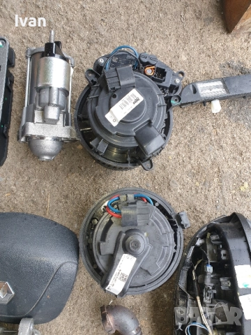 Части Дачия Сандеро, снимка 11 - Части - 52100439