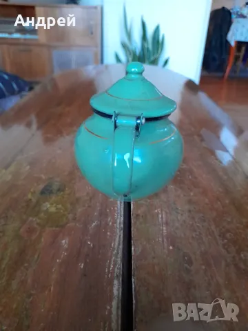 Стар емайлиран чайник #40, снимка 4 - Други ценни предмети - 48212562