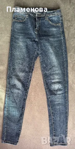 Дамски дънки с капси - 26 / S