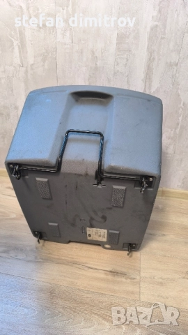 Хладилна чанта Elecrolux предназначена за миниванове Ford , Seat , Vw , снимка 9 - Хладилни чанти - 51950966