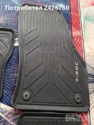 Гумени стелки за VW T-Roc, снимка 3 - Аксесоари и консумативи - 54189005