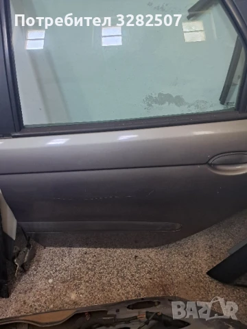 Врати за Рено Сценик, снимка 9 - Части - 39830610